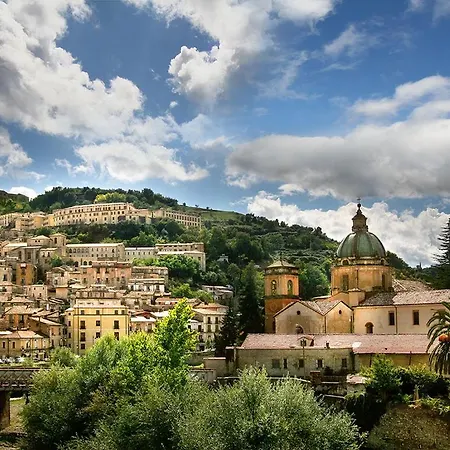 Montesanto 116 Appartamento